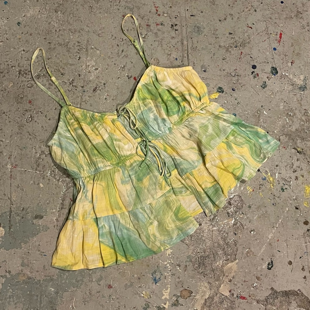 American Eagle Babydoll Y2K Tie-Dye Ruffle Tank Top – Size L
